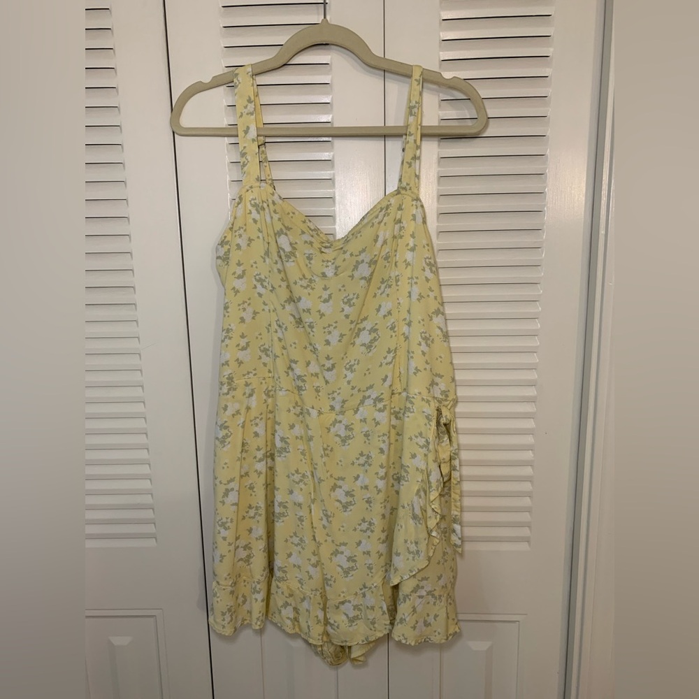 Hollister Light Yellow Floral Romper